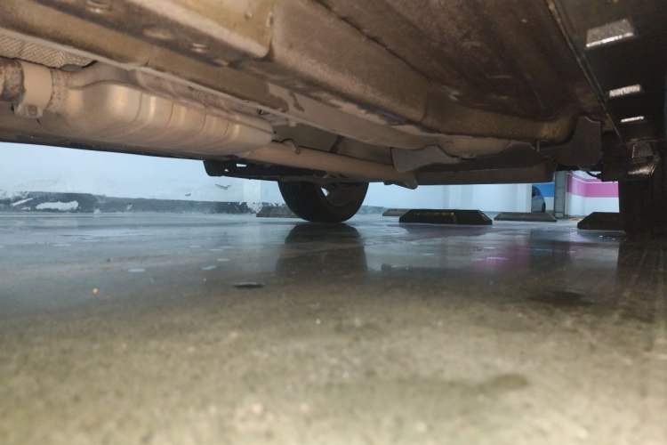 Used Buick Encore 2014 1.4T Automatic Two-Wheel Drive Urban Elite Model Chassis Front Left