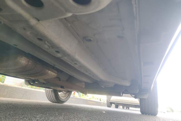 Used Buick Encore 2014 1.4T Automatic Two-Wheel Drive Urban Elite Model Chassis Front Left