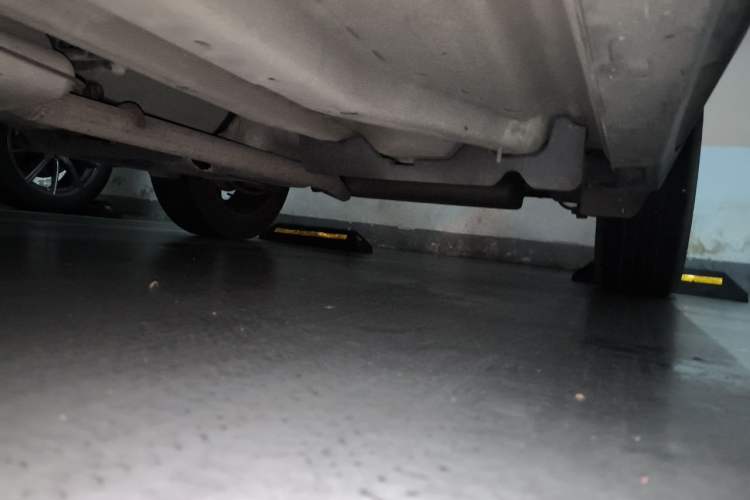 Used Buick Encore 2014 1.4T Automatic Two-Wheel Drive Urban Elite Model Chassis Front Left
