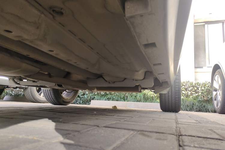 Used Buick Encore 2014 1.4T Manual Two-Wheel Drive Urban Advanced Model Chassis Front Left