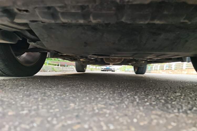 Used Buick Encore 2014 1.4T Automatic Two-Wheel Drive Urban Elite Model Chassis Front