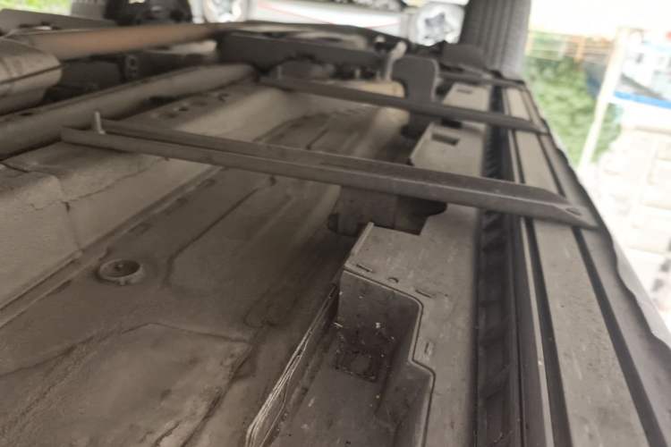 Used Buick Encore 2014 1.4T Automatic Two-Wheel Drive Urban Elite Model Chassis Front Right
