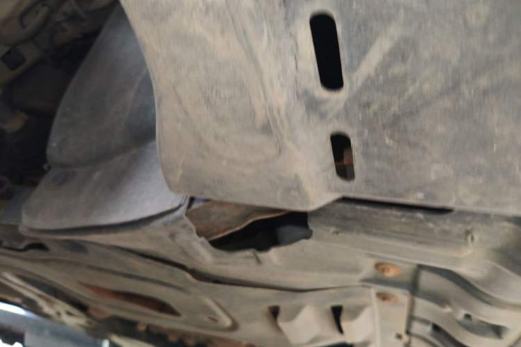 Used Buick Encore 2014 1.4T Automatic Two-Wheel Drive Urban Elite Model Chassis Front Right