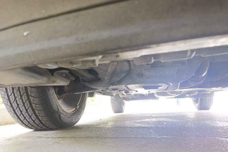 Used Buick Encore 2014 1.4T Automatic Two-Wheel Drive Urban Elite Model Chassis Front Right