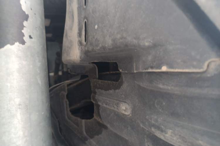 Used Buick Encore 2014 1.4T Manual Two-Wheel Drive Urban Advanced Model Chassis Front Right