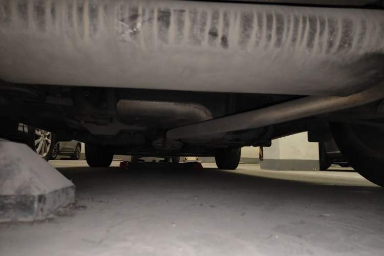 Used Buick Encore 2014 1.4T Automatic Two-Wheel Drive Urban Elite Model Chassis Rear