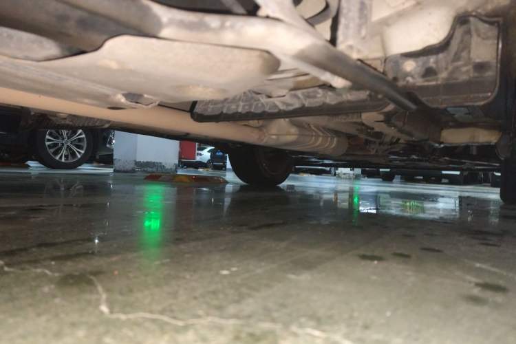Used Buick Encore 2014 1.4T Automatic Two-Wheel Drive Urban Elite Model Chassis Rear Right