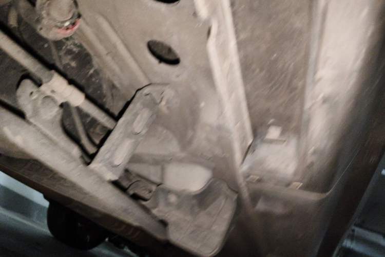 Used Buick Encore 2014 1.4T Automatic Two-Wheel Drive Urban Elite Model Chassis Rear Right