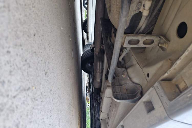 Used Buick Encore 2014 1.4T Automatic Two-Wheel Drive Urban Elite Model Chassis Rear Right