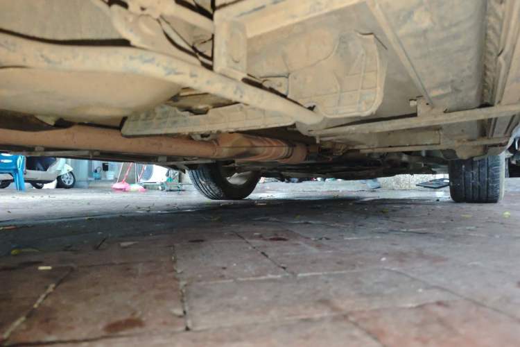 Used Buick Encore 2014 1.4T Automatic Two-Wheel Drive Urban Elite Model Chassis Rear Right