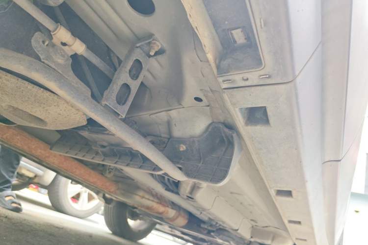 Used Buick Encore 2014 1.4T Automatic Two-Wheel Drive Urban Elite Model Chassis Rear Right