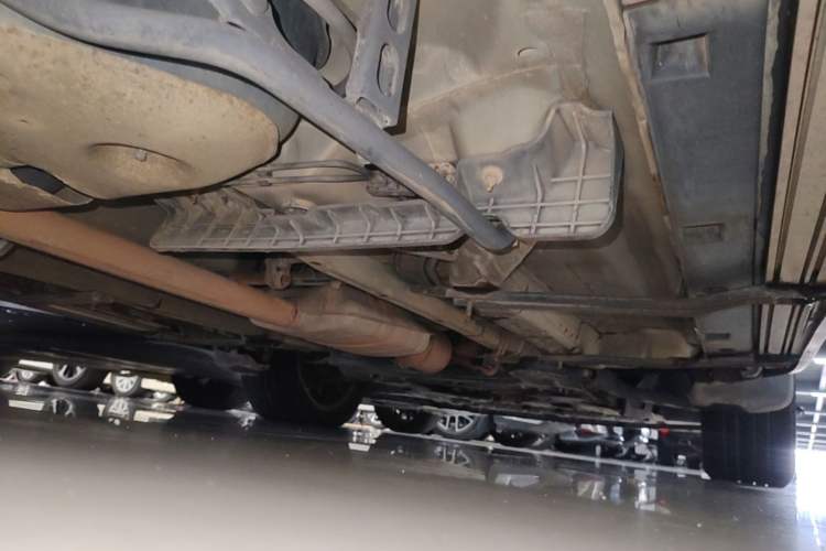 Used Buick Encore 2014 1.4T Automatic Two-Wheel Drive Urban Elite Model Chassis Rear Right