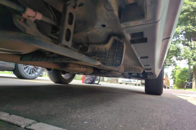 Used Buick Encore 2014 1.4T Automatic Two-Wheel Drive Urban Elite Model Chassis Rear Right
