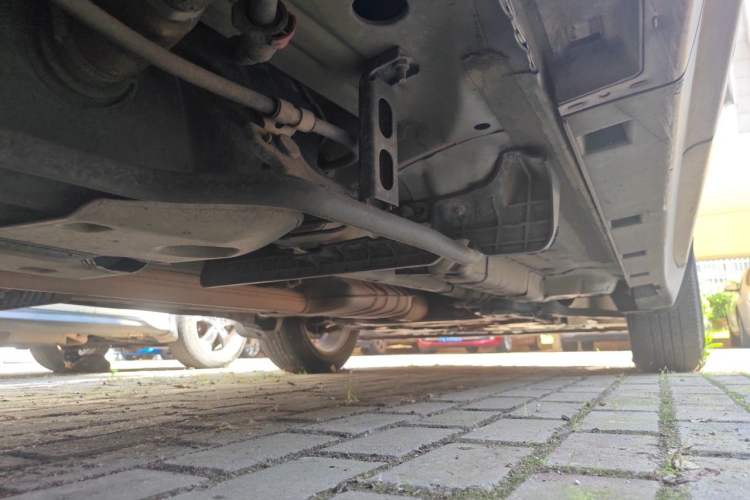 Used Buick Encore 2014 1.4T Automatic Two-Wheel Drive Urban Elite Model Chassis Rear Right