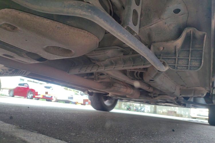 Used Buick Encore 2014 1.4T Automatic Two-Wheel Drive Urban Elite Model Chassis Rear Right