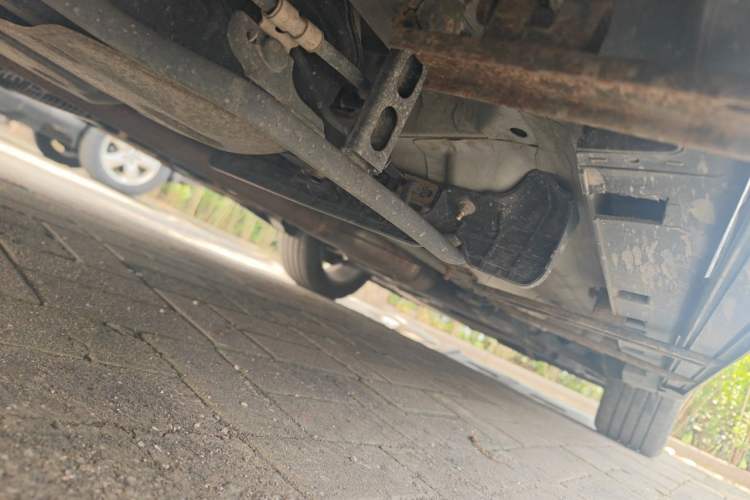 Used Buick Encore 2014 1.4T Automatic All-Wheel-Drive Flagship Edition Chassis Rear Right