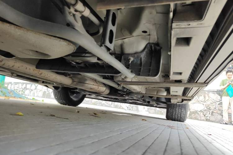 Used Buick Encore 2014 1.4T Automatic Two-Wheel Drive Urban Elite Model Chassis Rear Right