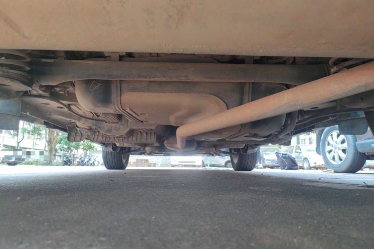 Used Buick Encore 2014 1.4T Automatic Two-Wheel Drive Urban Elite Model Chassis Rear