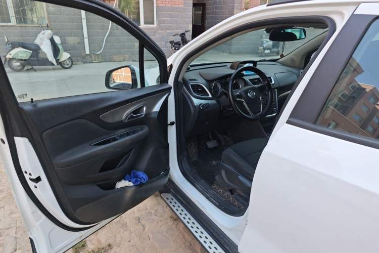 Used Buick Encore 2014 1.4T Automatic Two-Wheel Drive Urban Elite Model Driver Seat