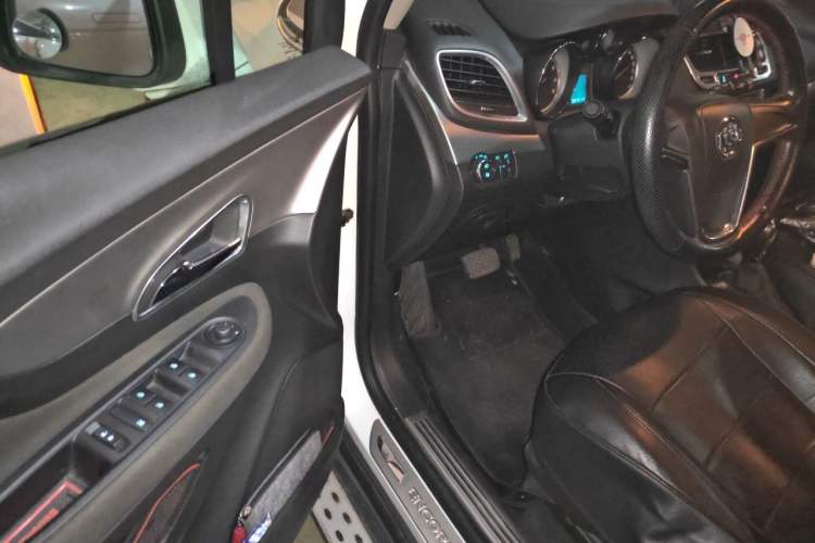 Used Buick Encore 2014 1.4T Automatic Two-Wheel Drive Urban Elite Model Driver Seat