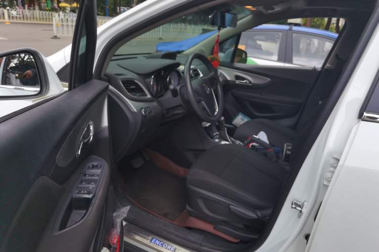Used Buick Encore 2014 1.4T Automatic Two-Wheel Drive Urban Elite Model Driver Seat