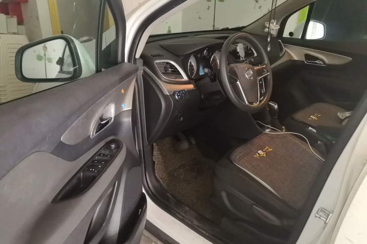 Used Buick Encore 2014 1.4T Automatic Two-Wheel Drive Urban Elite Model Driver Seat
