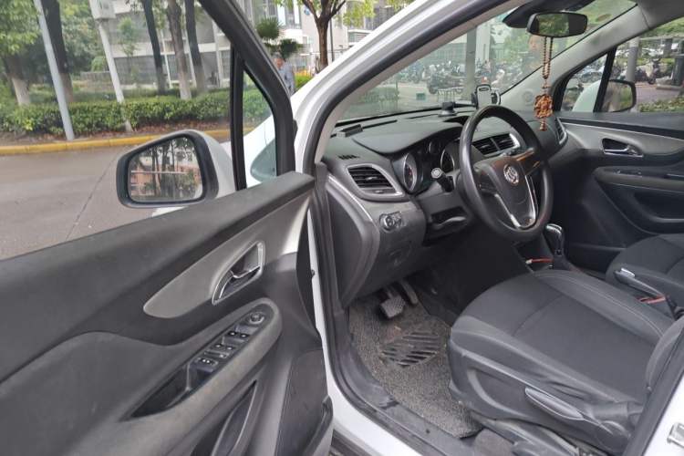 Used Buick Encore 2014 1.4T Automatic Two-Wheel Drive Urban Elite Model Driver Seat