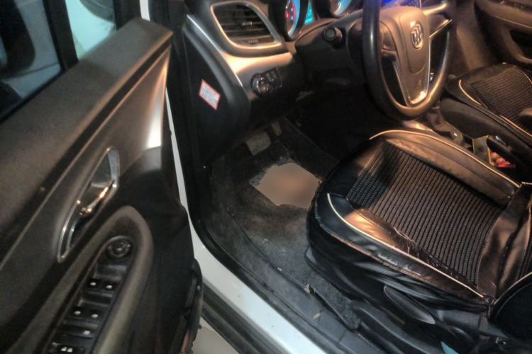 Used Buick Encore 2014 1.4T Automatic Two-Wheel Drive Urban Elite Model Driver Seat