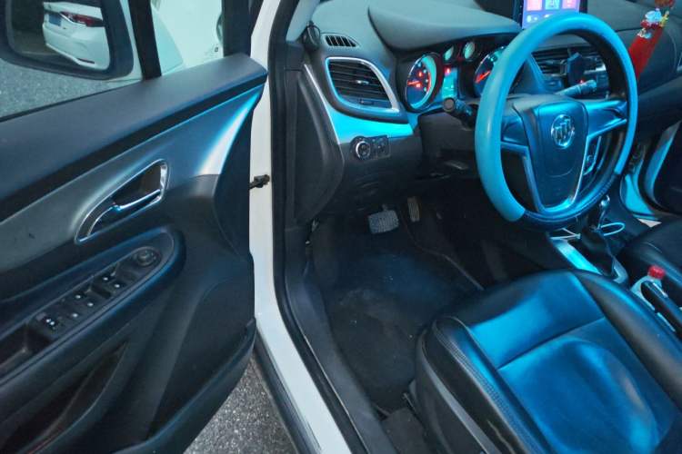 Used Buick Encore 2014 1.4T Automatic Two-Wheel Drive Urban Elite Model Driver Seat