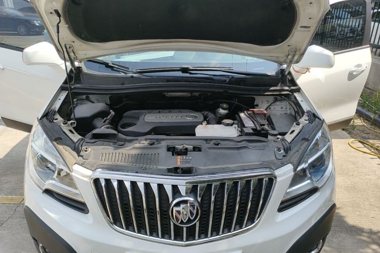 Used Buick Encore 2014 1.4T Automatic Two-Wheel Drive Urban Elite Model Engine Bay