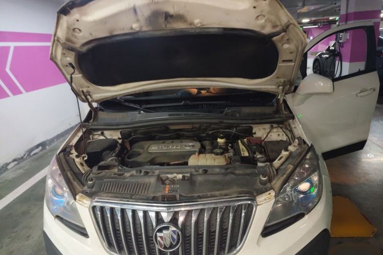 Used Buick Encore 2014 1.4T Automatic Two-Wheel Drive Urban Elite Model Engine Bay