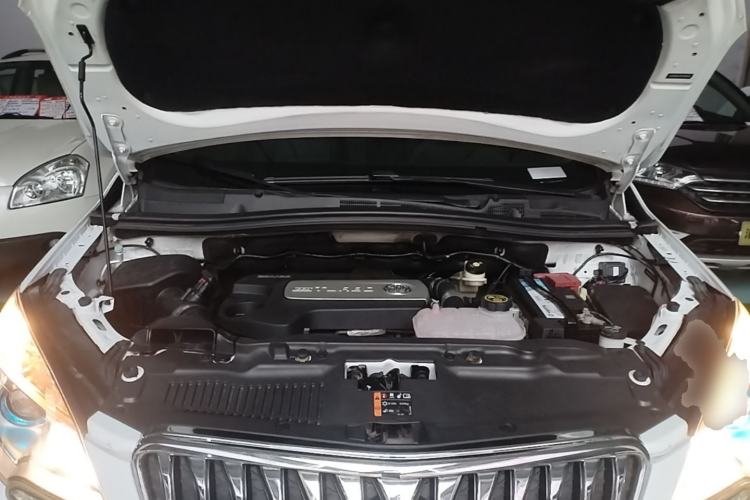 Used Buick Encore 2014 1.4T Automatic Two-Wheel Drive Urban Elite Model Engine Bay