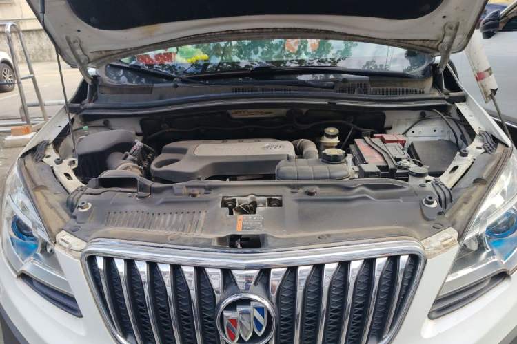 Used Buick Encore 2014 1.4T Automatic Two-Wheel Drive Urban Elite Model Engine Bay