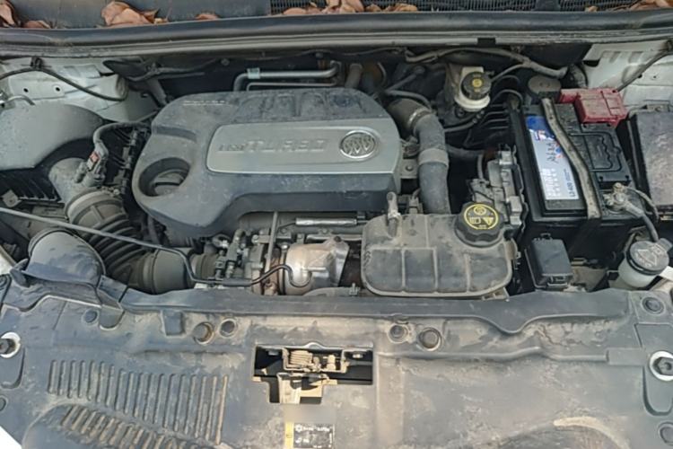 Used Buick Encore 2014 1.4T Automatic Two-Wheel Drive Urban Elite Model Engine Bay