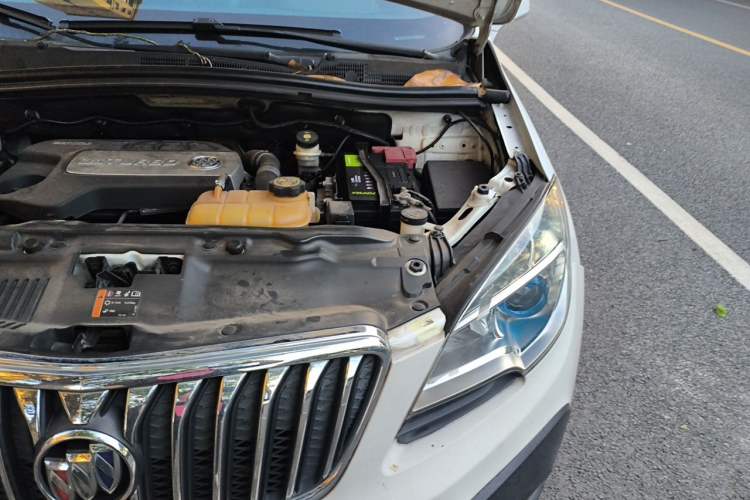 Used Buick Encore 2014 1.4T Automatic Two-Wheel Drive Urban Elite Model Engine Bay Left