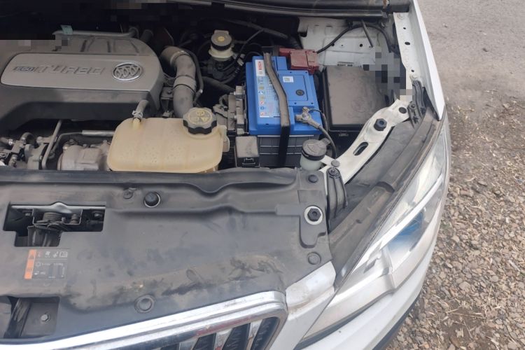 Used Buick Encore 2014 1.4T Automatic Two-Wheel Drive Urban Elite Model Engine Bay Left