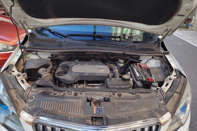 Used Buick Encore 2014 1.4T Manual Two-Wheel Drive Urban Advanced Model Engine Bay
