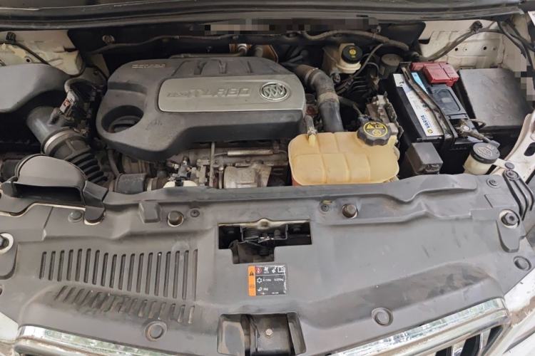 Used Buick Encore 2014 1.4T Automatic Two-Wheel Drive Urban Elite Model Engine Bay