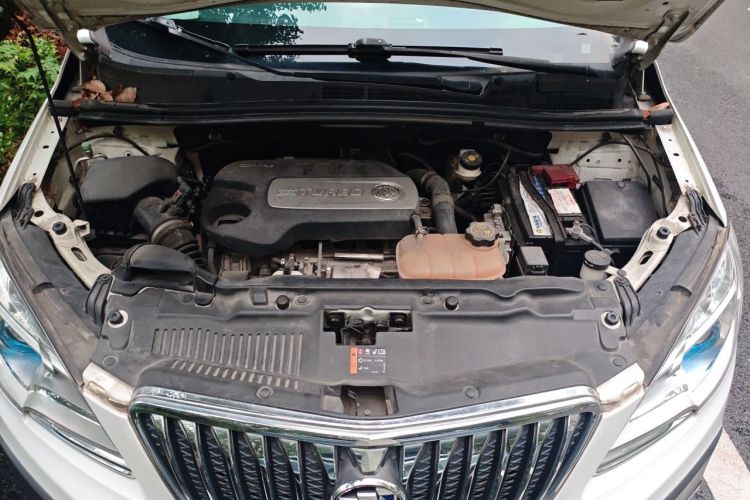 Used Buick Encore 2014 1.4T Automatic Two-Wheel Drive Urban Elite Model Engine Bay