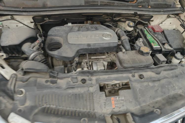 Used Buick Encore 2014 1.4T Manual Two-Wheel Drive Urban Advanced Model Engine Bay