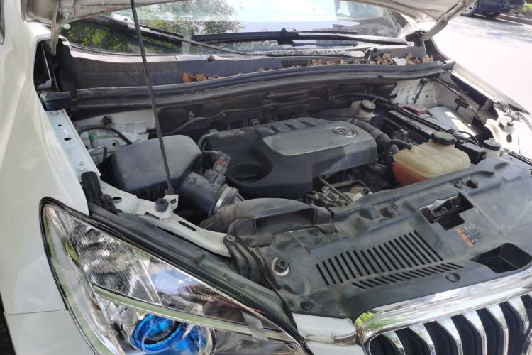 Used Buick Encore 2014 1.4T Automatic Two-Wheel Drive Urban Leading Model Engine Bay Right