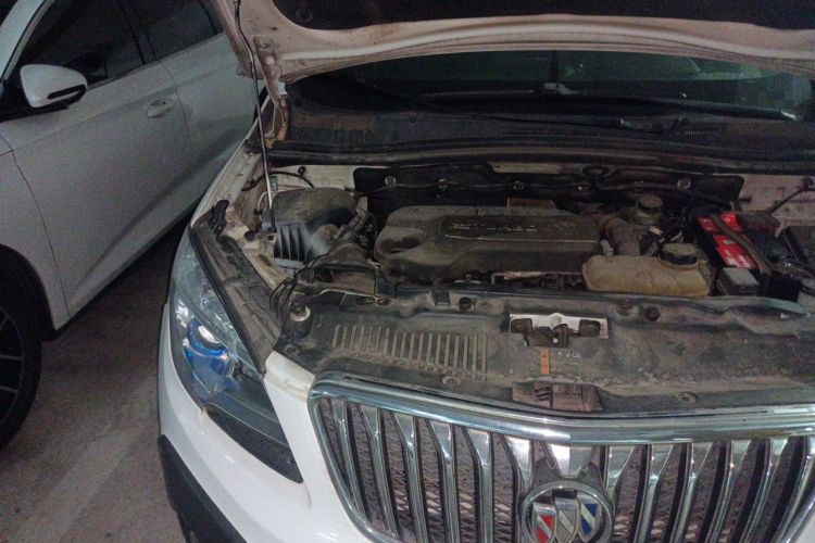 Used Buick Encore 2014 1.4T Automatic Two-Wheel Drive Urban Elite Model Engine Bay Right