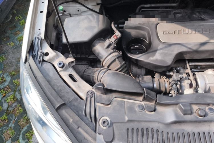 Used Buick Encore 2014 1.4T Automatic Two-Wheel Drive Urban Leading Model Engine Bay Right