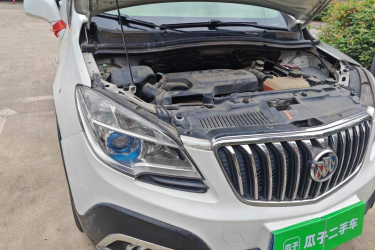Used Buick Encore 2014 1.4T Automatic Two-Wheel Drive Urban Elite Model Engine Bay Right