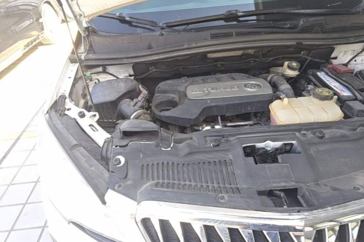 Used Buick Encore 2014 1.4T Automatic Two-Wheel Drive Urban Elite Model Engine Bay Right