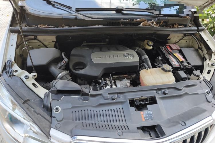 Used Buick Encore 2014 1.4T Automatic Two-Wheel Drive Urban Elite Model Engine Bay Right