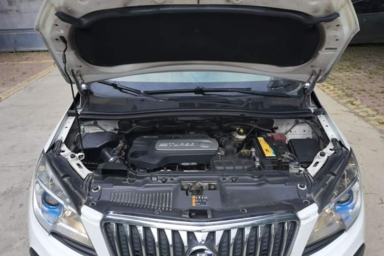 Used Buick Encore 2014 1.4T Automatic Two-Wheel Drive Urban Elite Model Engine Bay