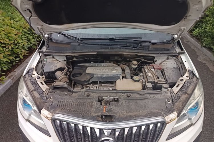 Used Buick Encore 2014 1.4T Manual Two-Wheel Drive Urban Sport Model Engine Bay