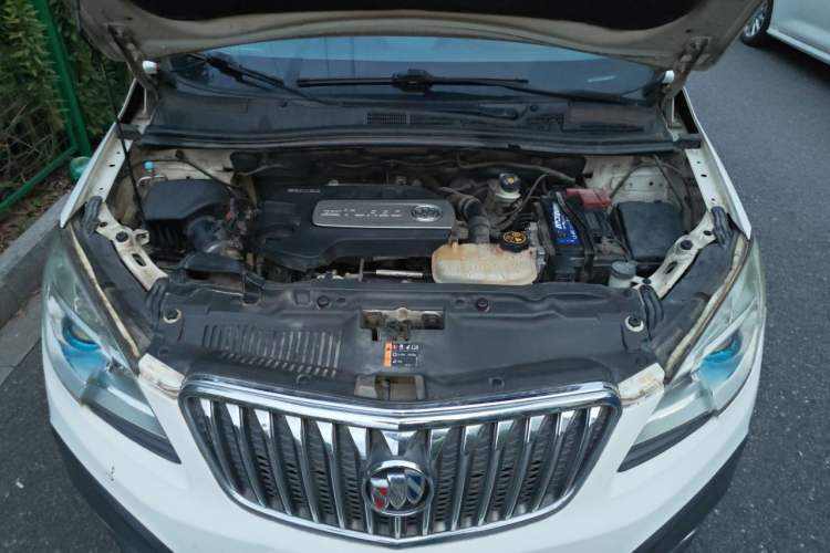 Used Buick Encore 2014 1.4T Automatic Two-Wheel Drive Urban Elite Model Engine Bay