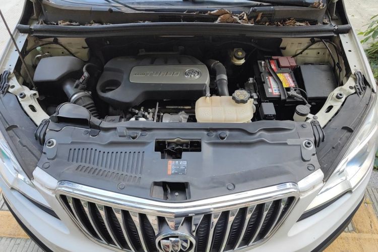 Used Buick Encore 2014 1.4T Automatic Two-Wheel Drive Urban Elite Model Engine Bay